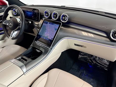 Used 2024 Mercedes-Benz CLE 300 4MATIC Cabriolet image 27