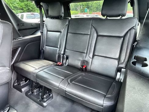 Certified 2022 Chevrolet Tahoe LT w/ Luxury Package AWD/4WD image 27