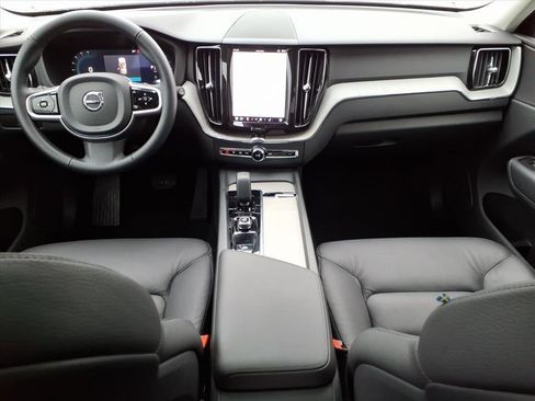 Certified 2025 Volvo XC60 B5 Plus image 12