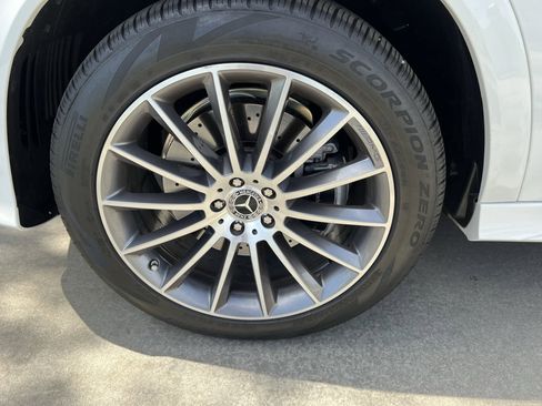 Certified 2025 Mercedes-Benz GLE 350 4MATIC image 13