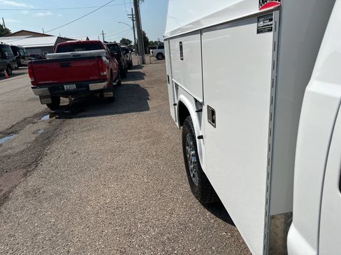 Used 2014 Ford F350 XL image 31