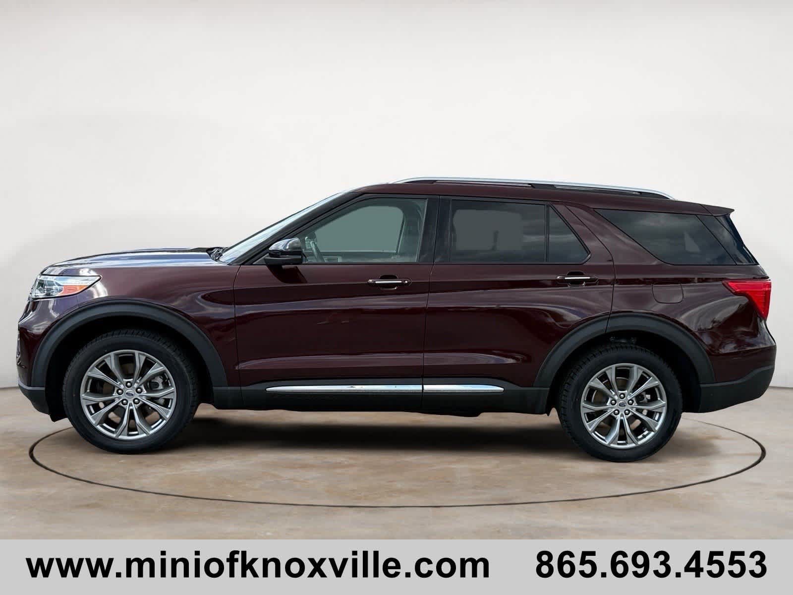 Used 2022 Ford Explorer Limited w/ Equipment Group 301A AWD/4WD image 6