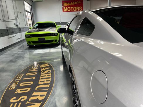 Used 2013 Ford Mustang GT Premium image 14