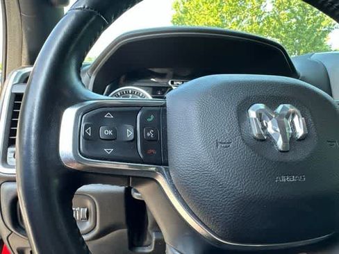 Used 2021 RAM 1500 Laramie AWD/4WD image 14