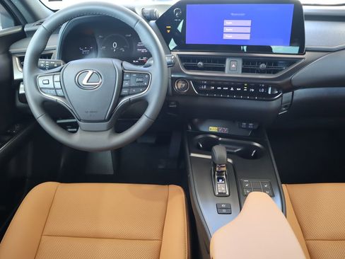 New 2026 Lexus UX 300h FWD image 33
