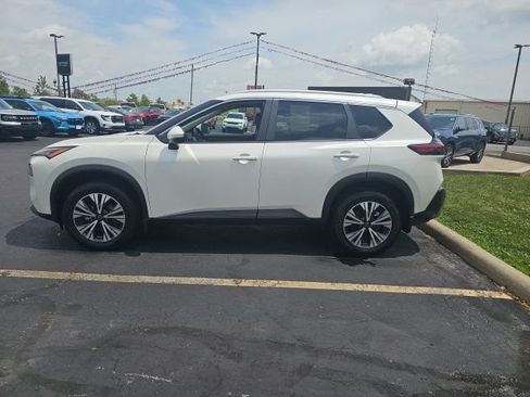 Used 2023 Nissan Rogue SV w/ SV Premium Package AWD/4WD image 4