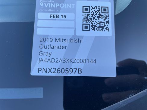 Used 2019 Mitsubishi Outlander ES image 25