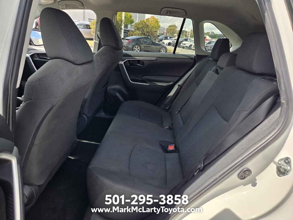 Used 2024 Toyota RAV4 LE FWD image 10