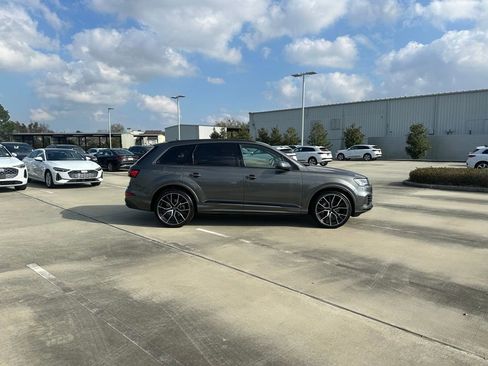 Used 2022 Audi Q7 3.0T Prestige image 4