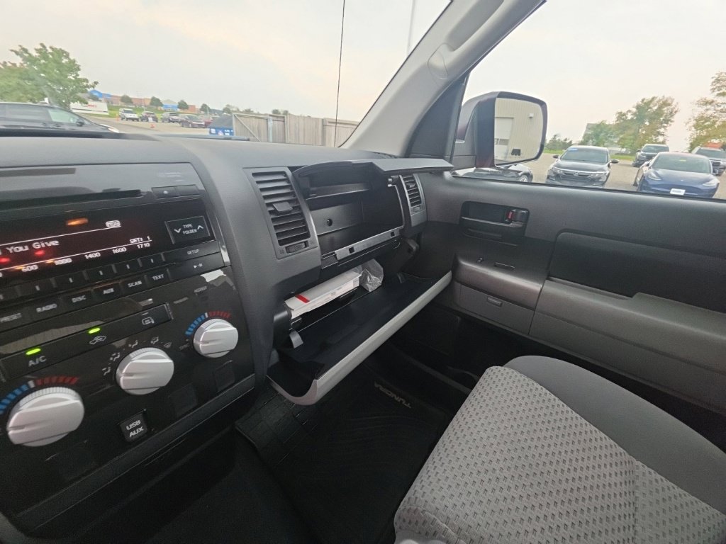 Used 2012 Toyota Tundra 4x4 Double Cab w/ Tow Pkg image 21