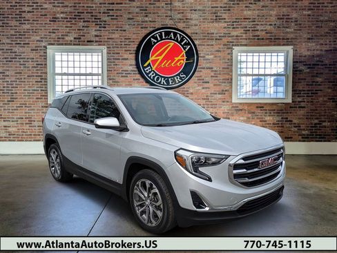 Used 2019 GMC Terrain SLT image 1