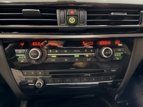 Used 2018 BMW X5 sDrive35i w/ M Sport Package RWD image 48