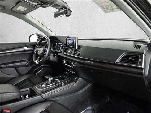 Used 2020 Audi Q5 2.0T Premium Plus w/ Premium Plus Package image 21