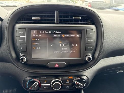 Certified 2025 Kia Soul LX FWD image 13