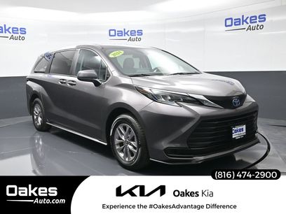 Used 2024 Toyota Sienna LE