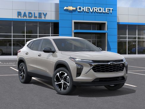 New 2026 Chevrolet Trax RS FWD image 7