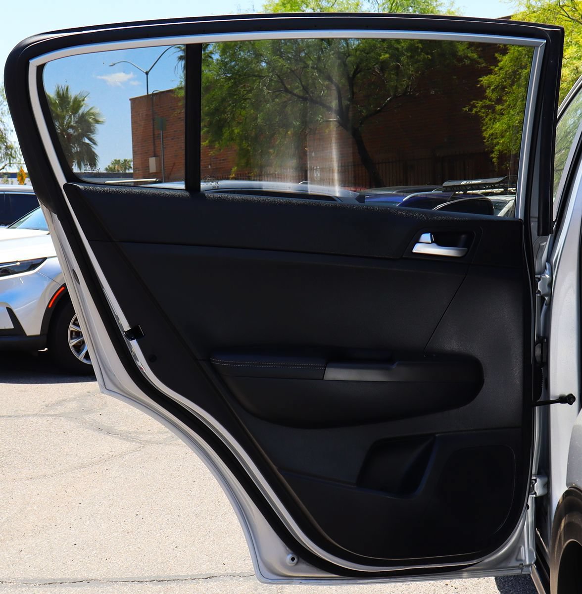 Used 2019 Kia Sportage LX FWD image 32