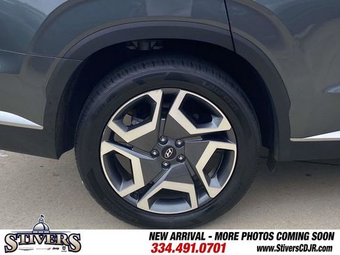 Used 2024 Hyundai Palisade SEL w/ Premium Package FWD image 11