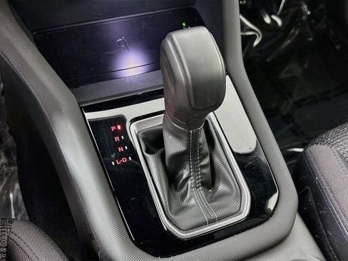 Certified 2025 Subaru Forester Premium AWD/4WD image 20