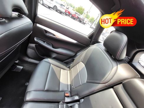 Used 2021 INFINITI QX50 Luxe w/ Appearance Package image 20