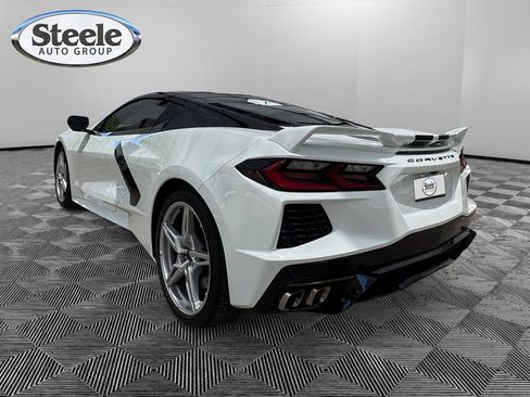 Used 2024 Chevrolet Corvette Stingray Preferred Cpe w/ Z51 Performance Package RWD image 3