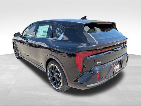New 2026 Kia K4 GT-Line FWD image 5