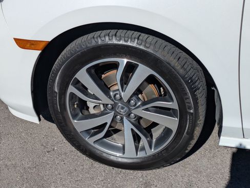 Certified 2023 Honda Odyssey Touring image 13
