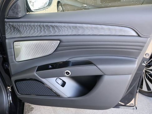 New 2025 Maserati Grecale Modena image 13