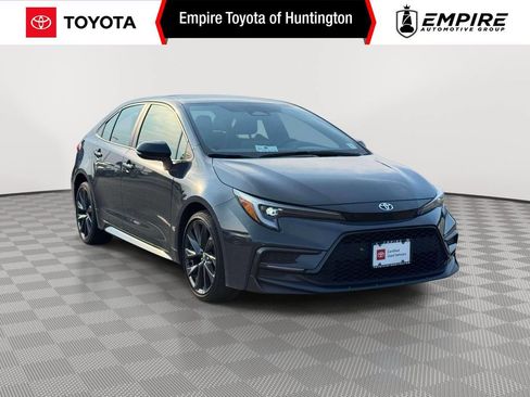 Used 2024 Toyota Corolla SE FWD image 1