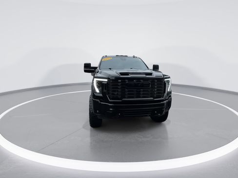 Used 2024 GMC Sierra 2500 Denali Ultimate image 4