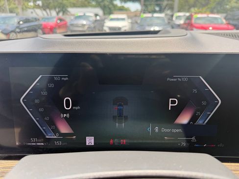 Used 2023 BMW X7 xDrive40i AWD/4WD image 21