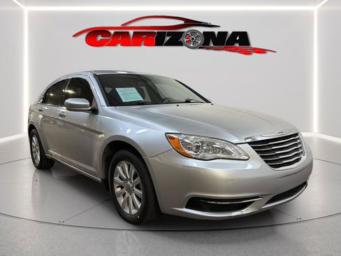 Used 2012 Chrysler 200 Touring image 1