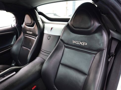 Used 2007 Pontiac Solstice GXP w/ Premium Package RWD image 8