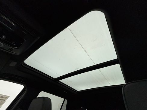 New 2026 GMC Yukon Denali w/ Sun & Power Step Package image 6