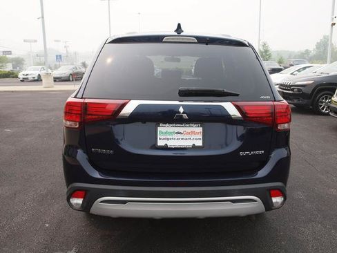 Used 2019 Mitsubishi Outlander AWD image 2