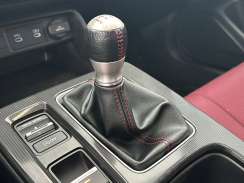 Used 2025 Honda Civic Si image 31