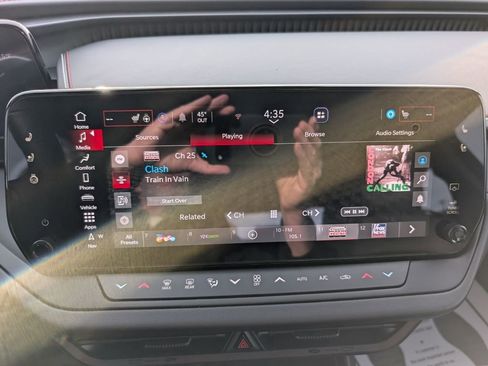 New 2026 Dodge Charger Scat Pack AWD/4WD image 35