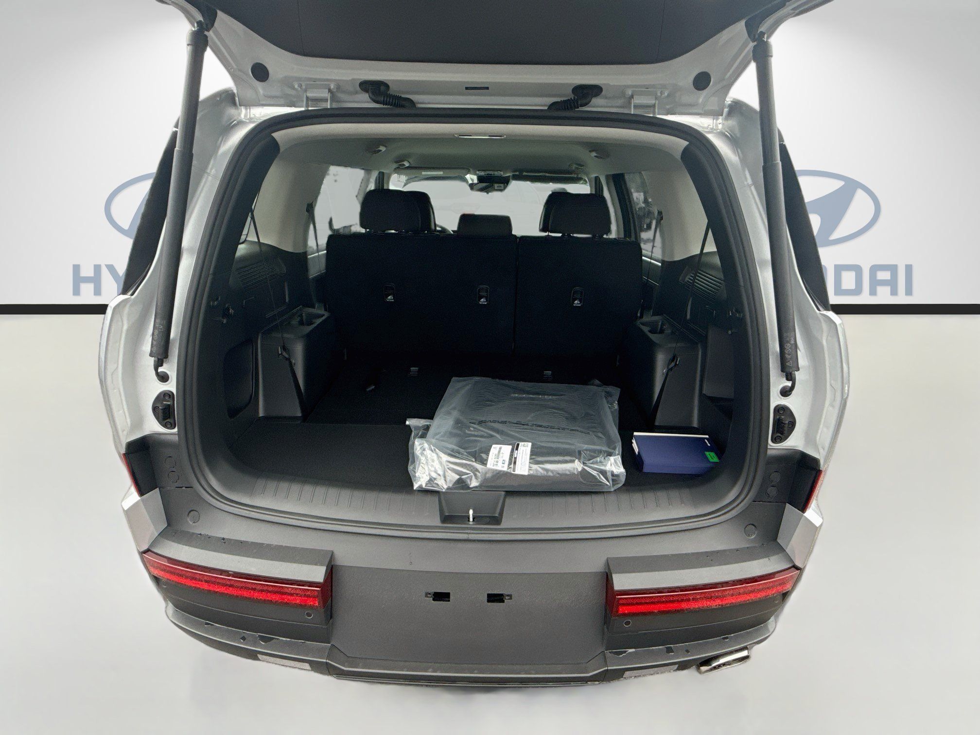 New 2027 Hyundai Santa Fe SE FWD image 18