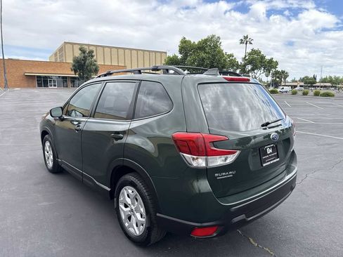 Used 2023 Subaru Forester Premium AWD/4WD image 5