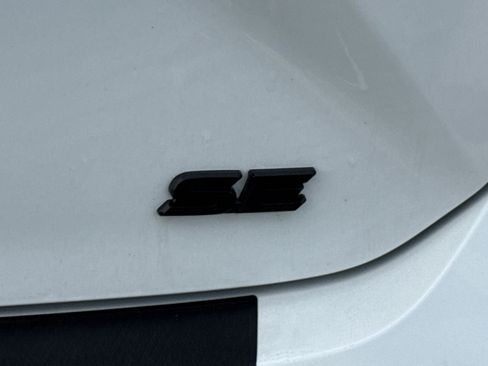 New 2026 Toyota Camry SE image 11