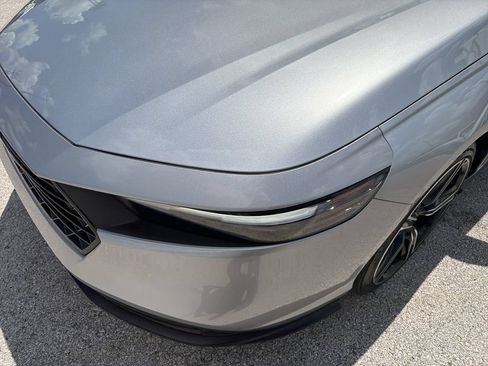 Used 2025 Honda Accord Sport image 9