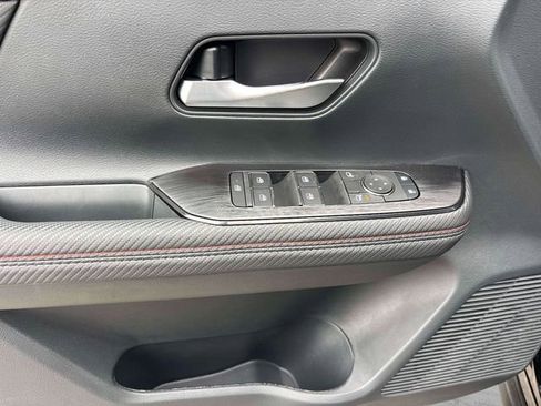 New 2026 Nissan Kicks SR w/ Cold Weather Package image 9