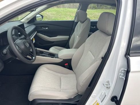 New 2026 Honda Accord SE image 17