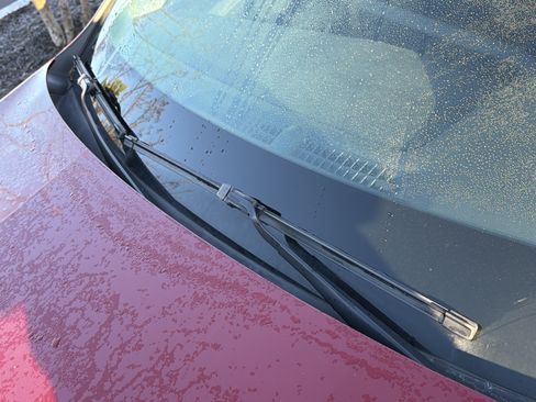 Used 2022 Kia K5 LX image 10