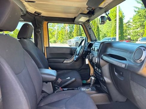 Used 2013 Jeep Wrangler Sport AWD/4WD image 16