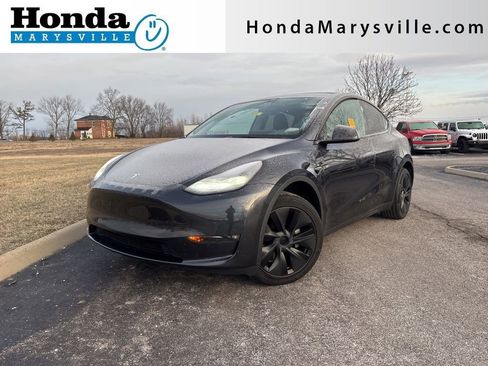 Used 2024 Tesla Model Y Long Range image 1