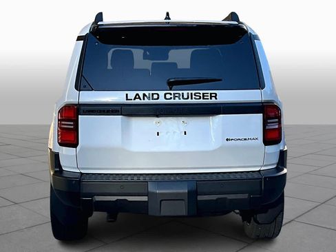 Used 2024 Toyota Land Cruiser 1958 image 4