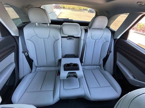 Used 2025 Audi Q5 Prestige image 53