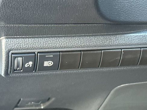 Used 2024 Toyota Corolla SE image 21