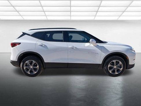 New 2025 Chevrolet Blazer LT w/ Convenience Package image 29